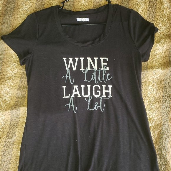 Maurices black graphic t - Picture 1 of 1